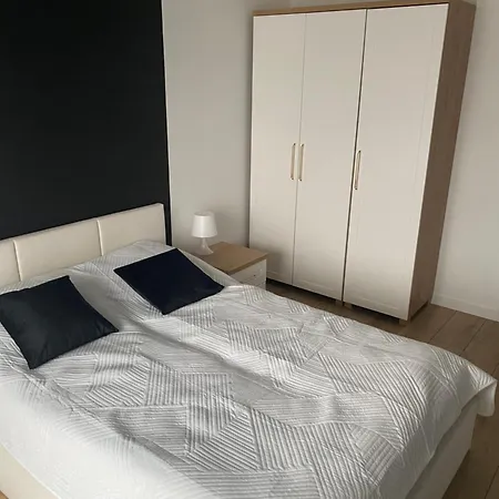 Black & White Apartment